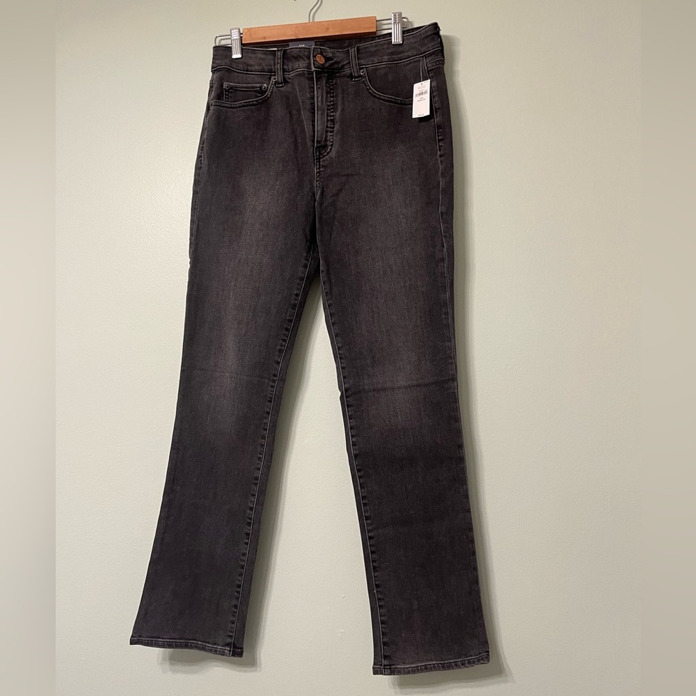 NWT GAP classic straight high rise black jeans size 29/8